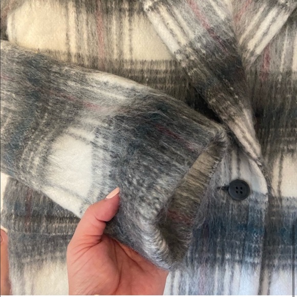SOLD | Tokyo Darling | Oversized Fuzzy Plaid Coat - Picture 11 of 16